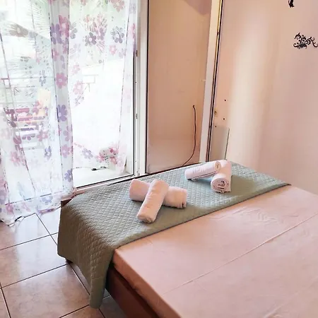 Stella's In Kallithea Apartamento